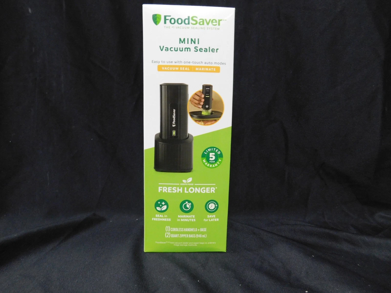 FoodSaver MINI Handheld Vacuum Sealer With Marinate Setting And Base (EB53)
Opens in a new window or