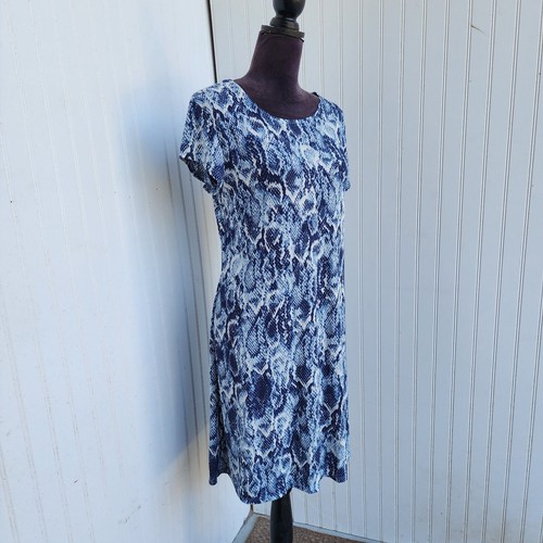 Splendido abito nuovo con etichette TIANA B blu bianco pelle di serpente cambio manica corta elasticizzato taglia L - Foto 2 di 15