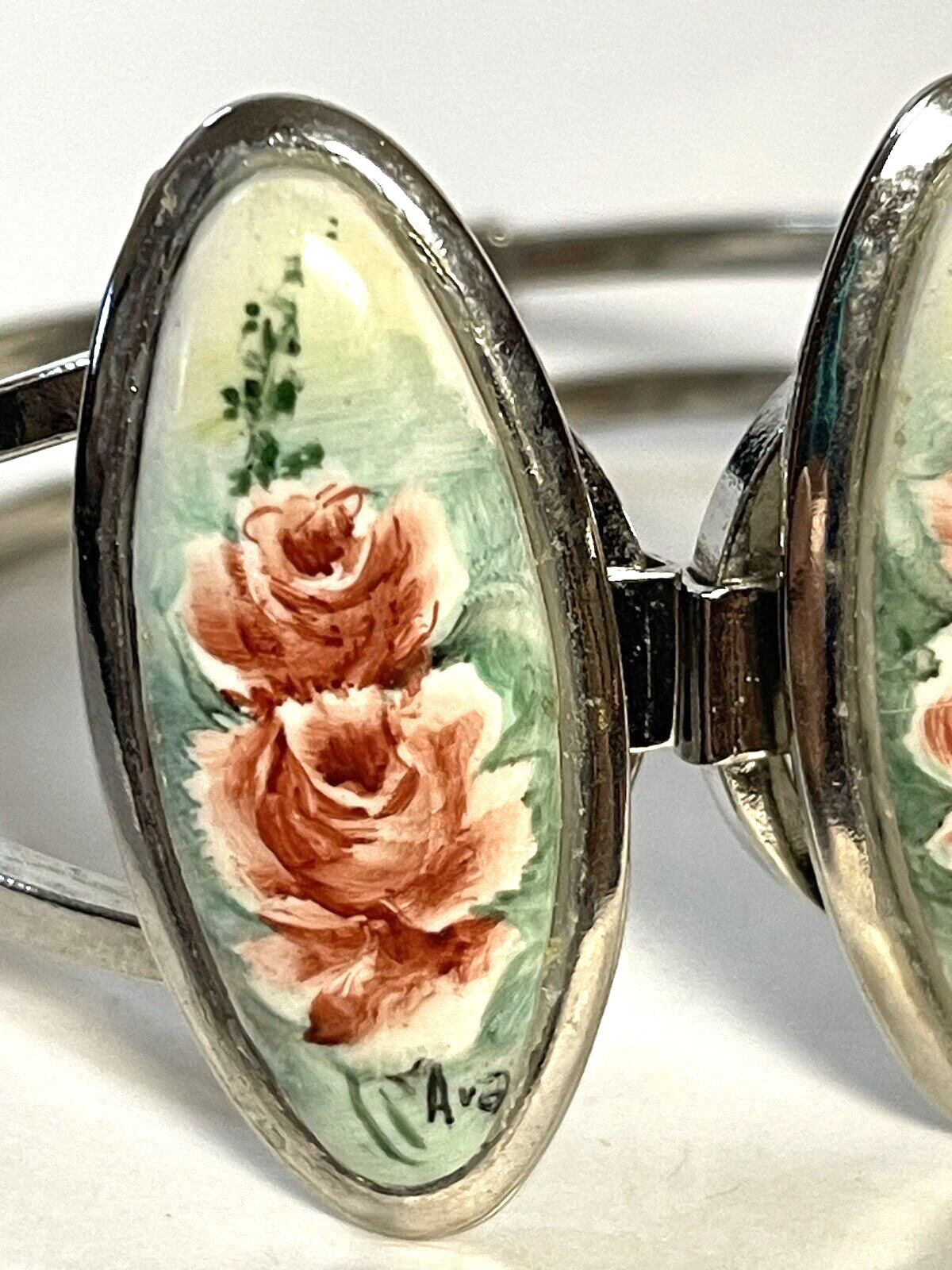 Vintage Hand Painted Porcelain Flower Roses Silve… - image 8