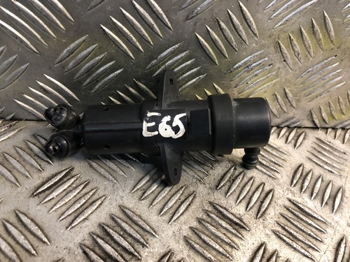 BMW 7 E65, E66 Rechts Unterlegscheibe Frontscheinwerfer Düse Spray Jet 7001949