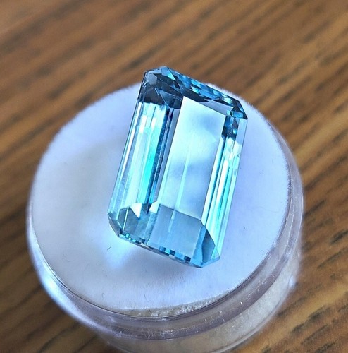 Blue Topaz 19.26 Ct Swiss Blue Topaz Emerald Cut Loose Stone Gemstone 18 X 12 - Picture 4 of 12