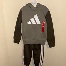NWT Adidas Boy  s 6 Years 2 - Piece Set Hoodie  Joggers Light Gray