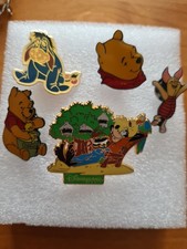 Disney Pin Badges Set