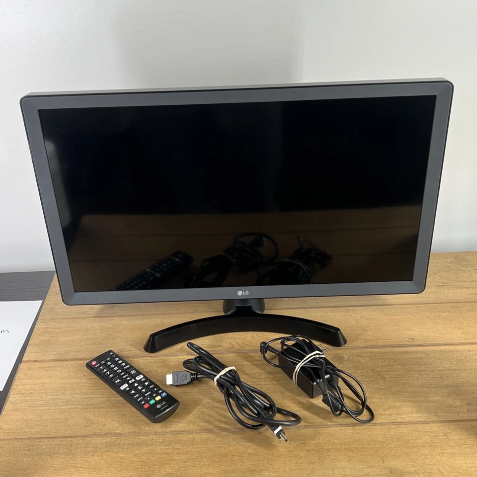 LG 24LM530S 24" IPS LED Mountable Smart TV Monitor Remote Build in Speakers MINT - Image 2 of 4