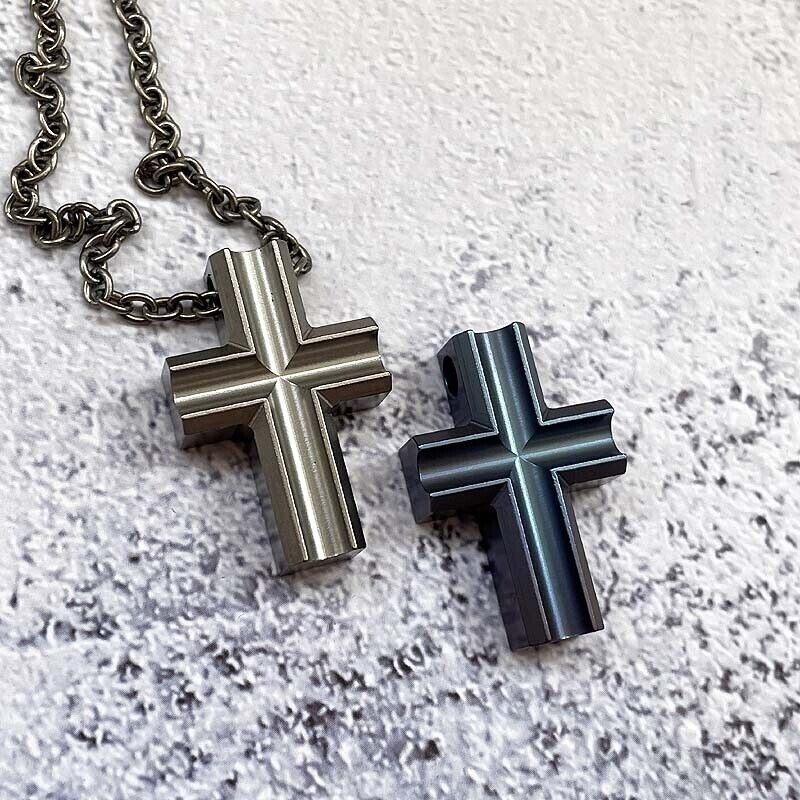 Hot Titanium Cross Pendant Necklace Anti-Allergic Men man Hot Titanium Cross Pendant Necklace Anti-Allergic Men man