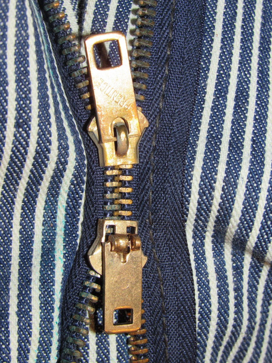 VINTAGE MEN'S WRANGLER BLUE BELL HICKORY STRIPE DENIM VINTAGE MEN'S WRANGLER BLUE BELL HICKORY STRIPE DENIM