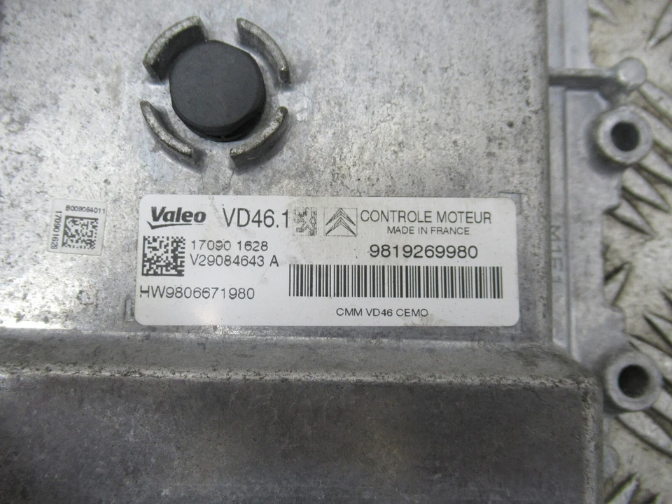 2017 VAUXHALL CROSSLAND X SE 4570A 1.2 PETROL MANUAL MK1 ENGINE ECU REF5550 - Image 2 of 4