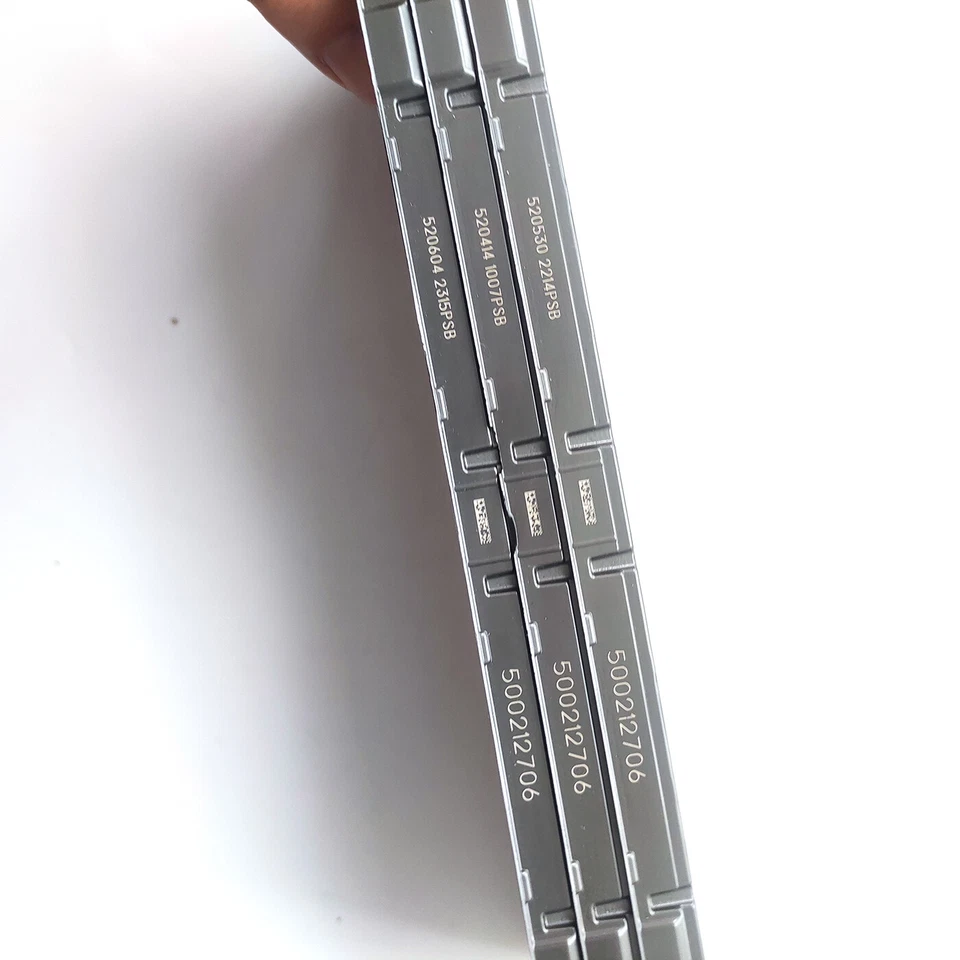 New CPU Tray Processor Holder For Intel LGA 478 479 771 775 1150 1151 1155 30pcs - Image 3 of 4