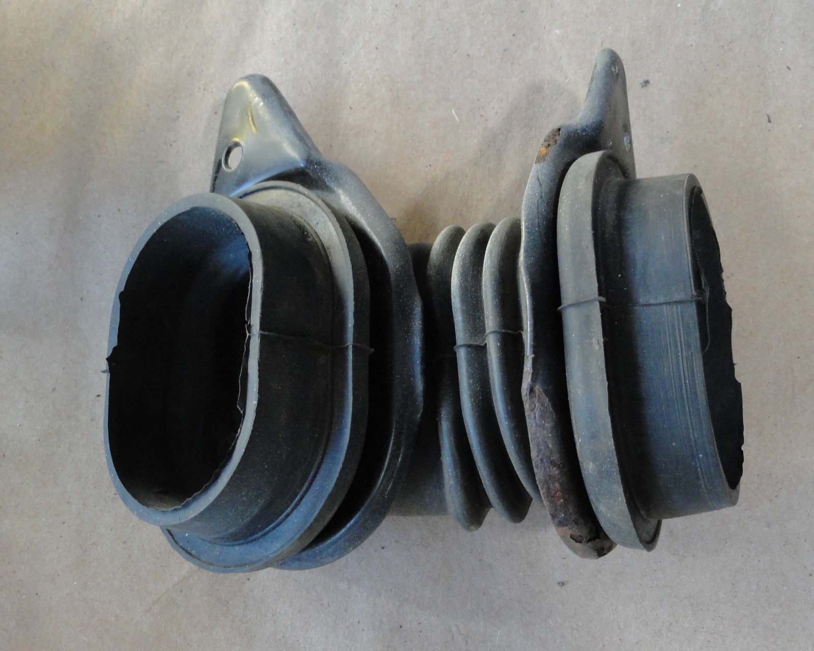 8489 Corvette Door Jamb Wiring Harness Cover Rubber Boot Grommet RH 03670 eBay