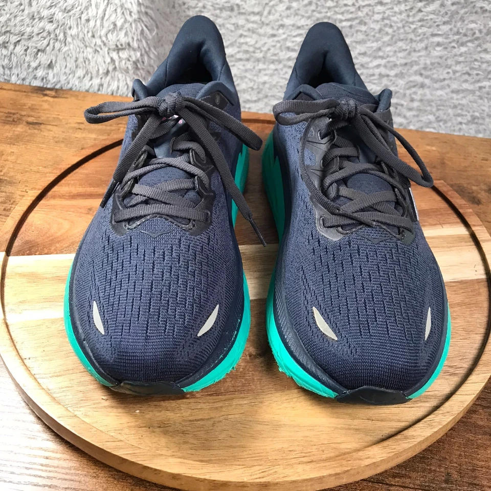 Hoka One One Clifton 8 女式 7.5D 宽海军蓝/紫色健身房跑步运动鞋 — 第 4/4 张图片
