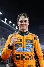 Oscar piastri F1 FORMULA ONE CHAMPION MCLAREN DRIVER TEAM BIG 420mm poster,1