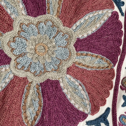 2 Pottery Barn 20” Square Crewel Embroidered Pillow Covers India BOHO - Picture 5 of 8
