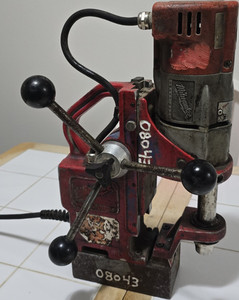 Milwaukee Heavy Duty Portable Electric Magnetic Drill Press Manual Contrl (Fair)