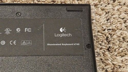 Logitech - K740 Illuminated Full-size Wired Keyboard - Tested - EUC - Photo 8/8