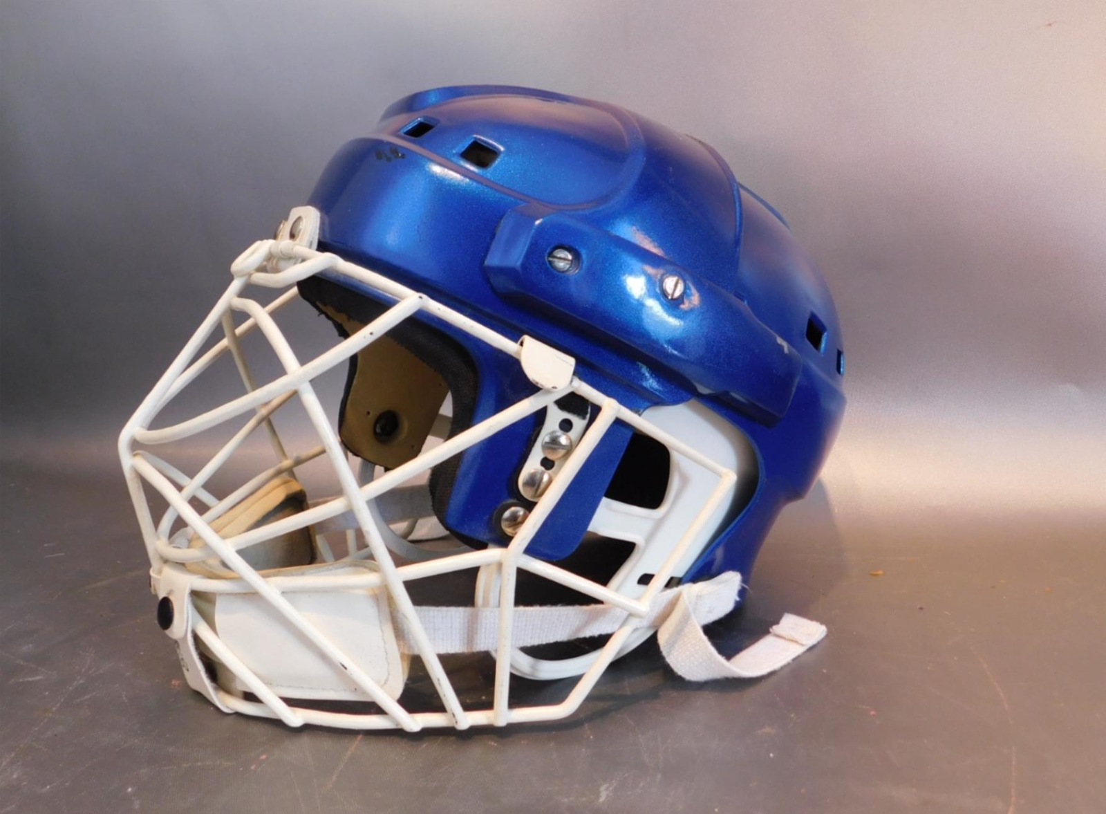 VINTAGE HOCKEY GOALIE COMBO,COOPER HM30 FACE CAGE + BLUE REPAINTED