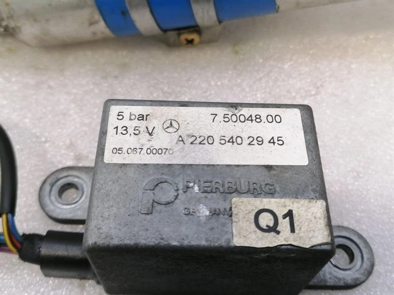 MERCEDES S-class W220 Fuel Pump Electric A0014701394 