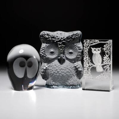 Crystal Glass & Lucite Vintage Owl Paperweights Viking Boris Etc 3 PC Lot