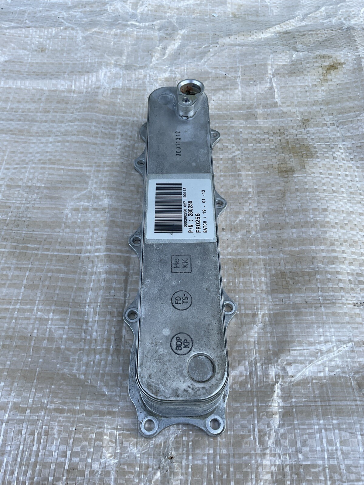 Maserati Quattroporte 2014-2017 Oil cooler P/N 000280256