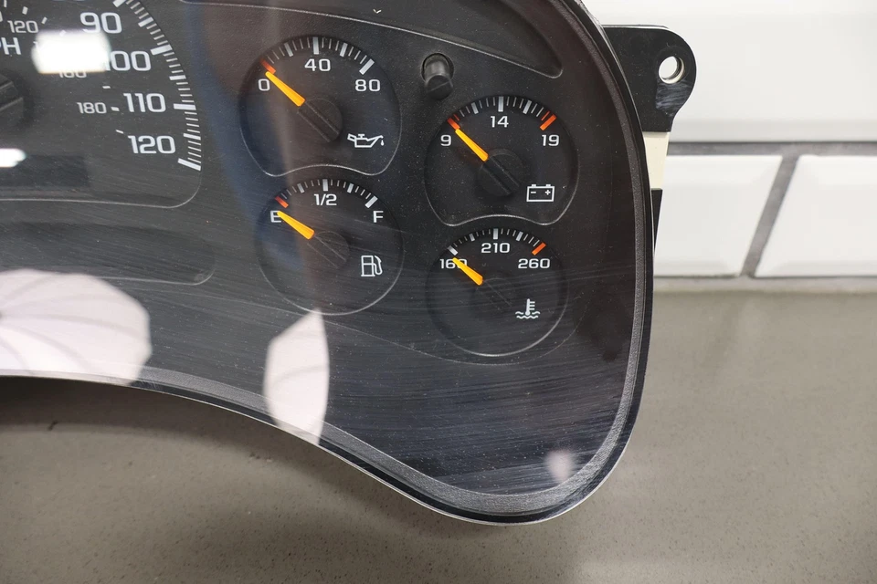 03-05 Chevy Suburban 2500 Velocímetro Cluster Trans Temp 219K 15135669 - Imagem 3 de 4