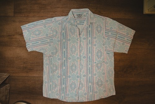 Vintage Kyoto Kasuals Southwestern Aztec Button Up Shirt Mens Medium Pastel USA
