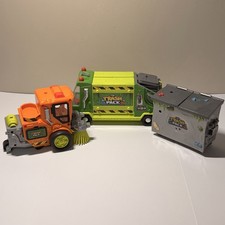 The Trash Pack 3pc Vehicle Playset Lot Garbage Truck Sweeper Dumpster Moose Toys