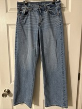 American Eagle Jeans Women's Strigid Mom High Rise Wide Leg Baggy Jeans Size 4