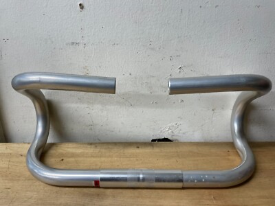 Nitto Mod 195 Neat drop aero bike handlebar 26.0 clamp 38cm