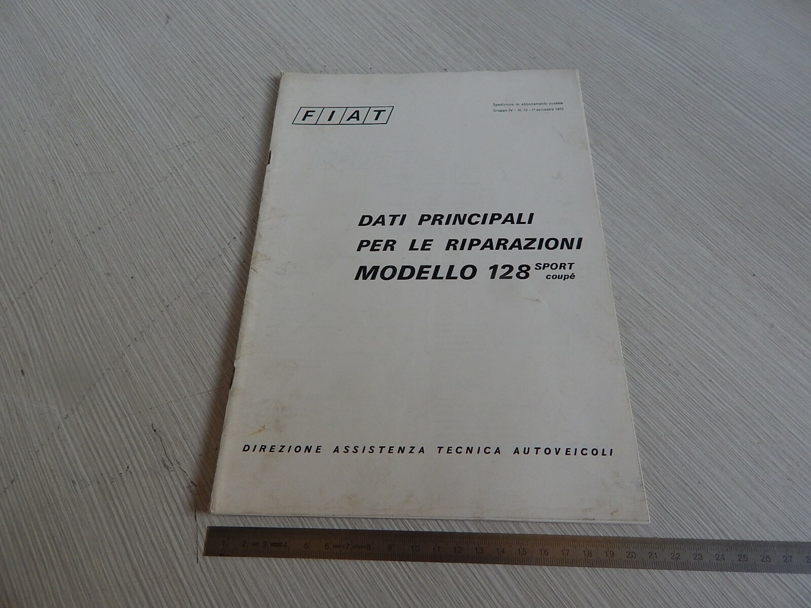 Foto 1 di 12