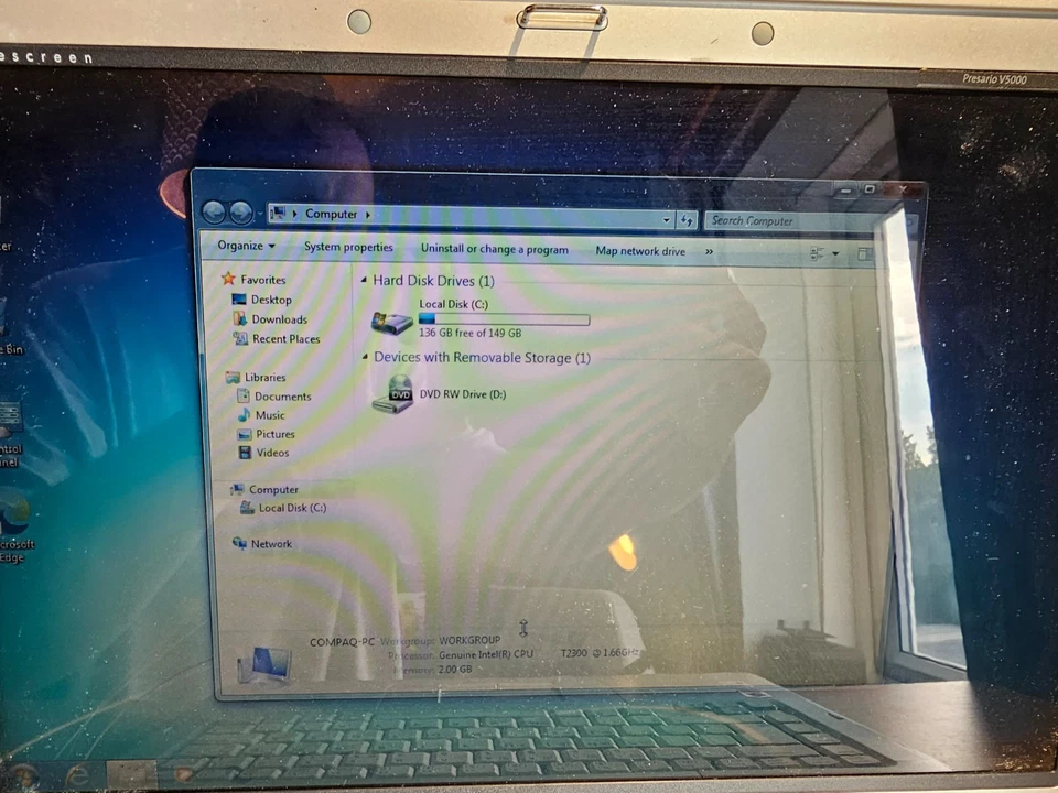 15" Compaq Presario V5155EA Core Duo 2GB Vintage Retro Legacy Windows 7 Laptop - Image 2 of 4