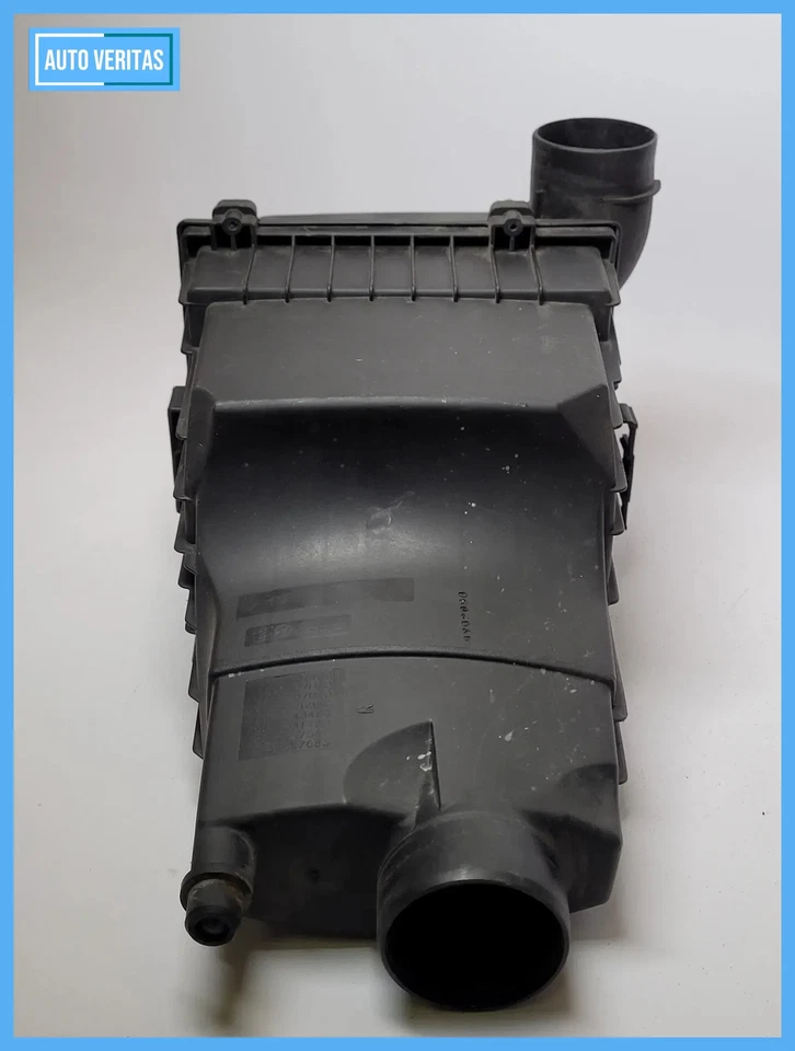 Original Ford Focus II 2 (DA/DP/HCP) air filter box 9634107180 - Image 4 of 4