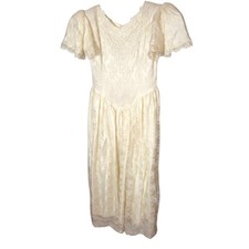 Gunne Sax by Jessica McClintock Ivory Lace Vintage Wedding Dress Flutter fairy