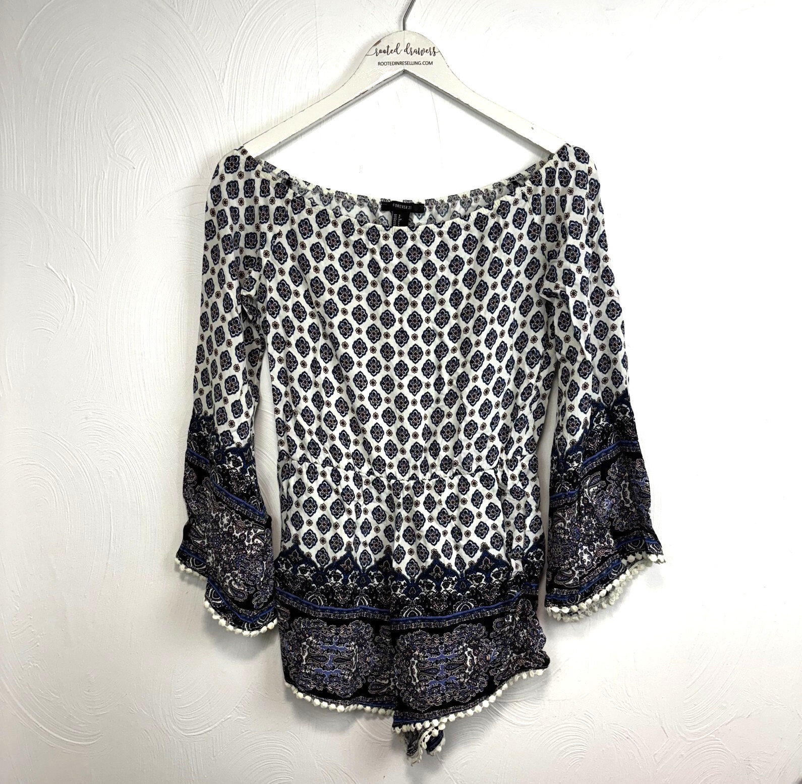 Forever 21 Romper Blue White Geometric Paisley Shorts Long Bell Sleeve Womens S