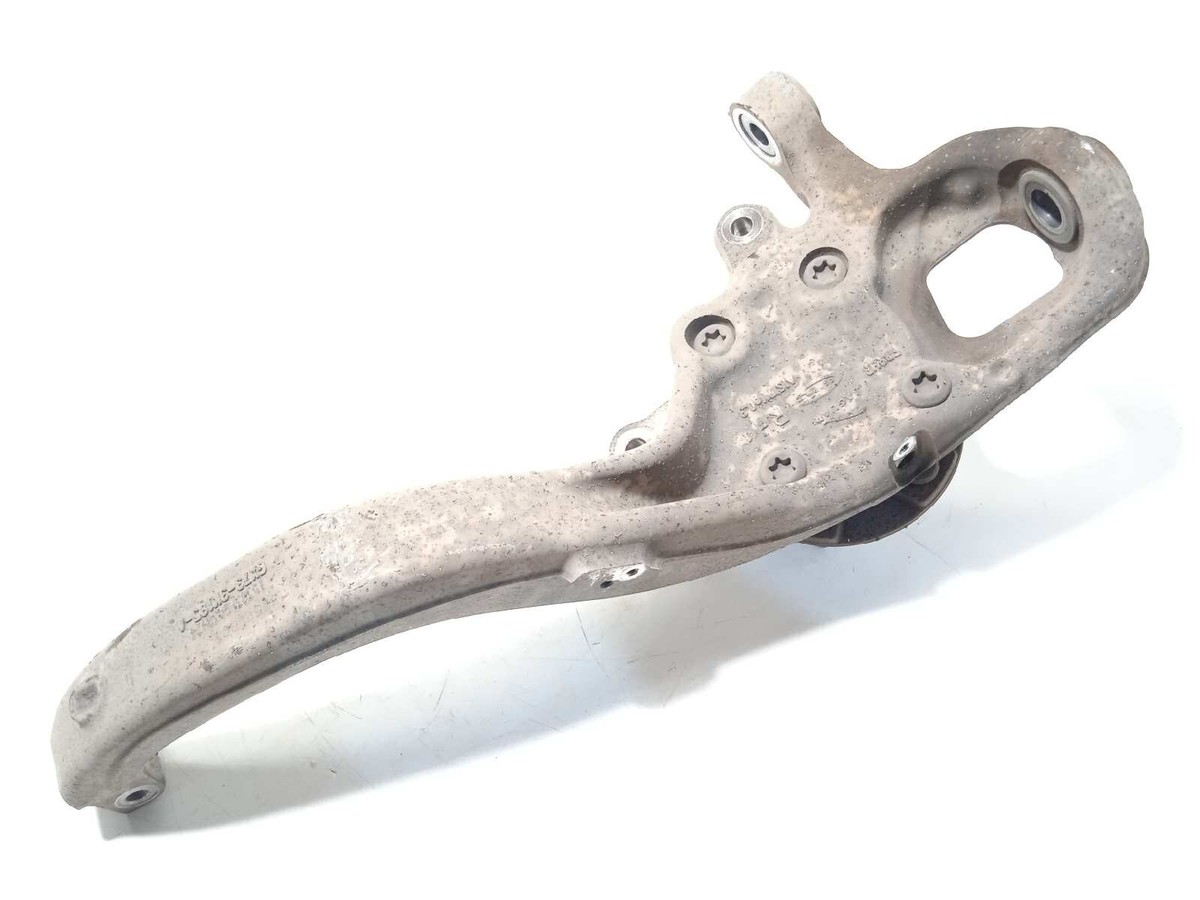 GX733K185AB Right Front Knuckle / T4N23262 / T2H2225