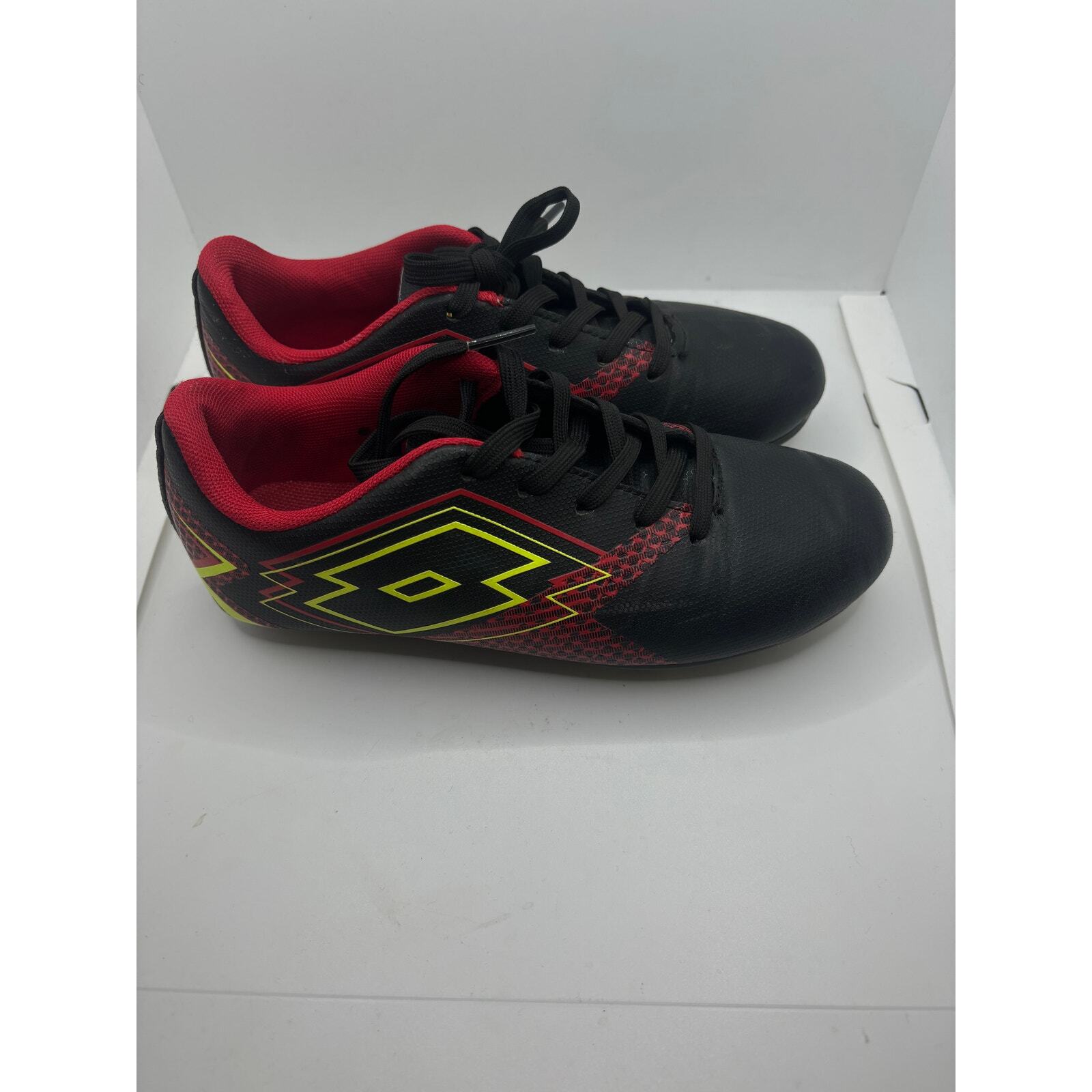 Scarpe da calcio ragazzo Lotto Forza rosse e nere taglia 2