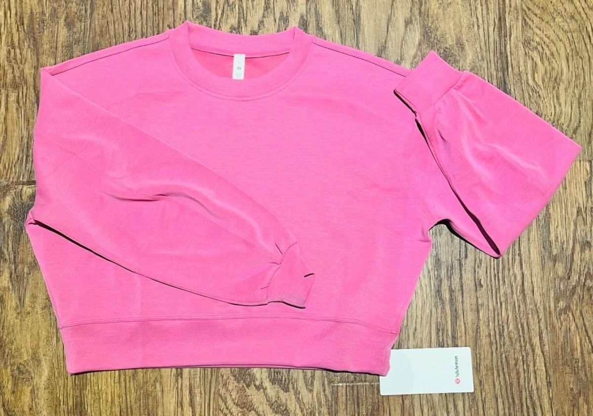 NEW Lululemon Perfectly Oversized Cropped Crew Softstreme