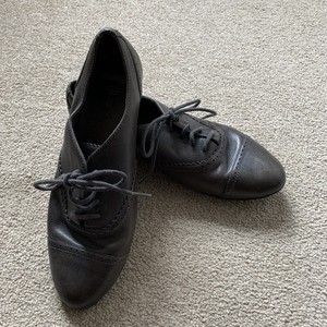 clarks grey brogues