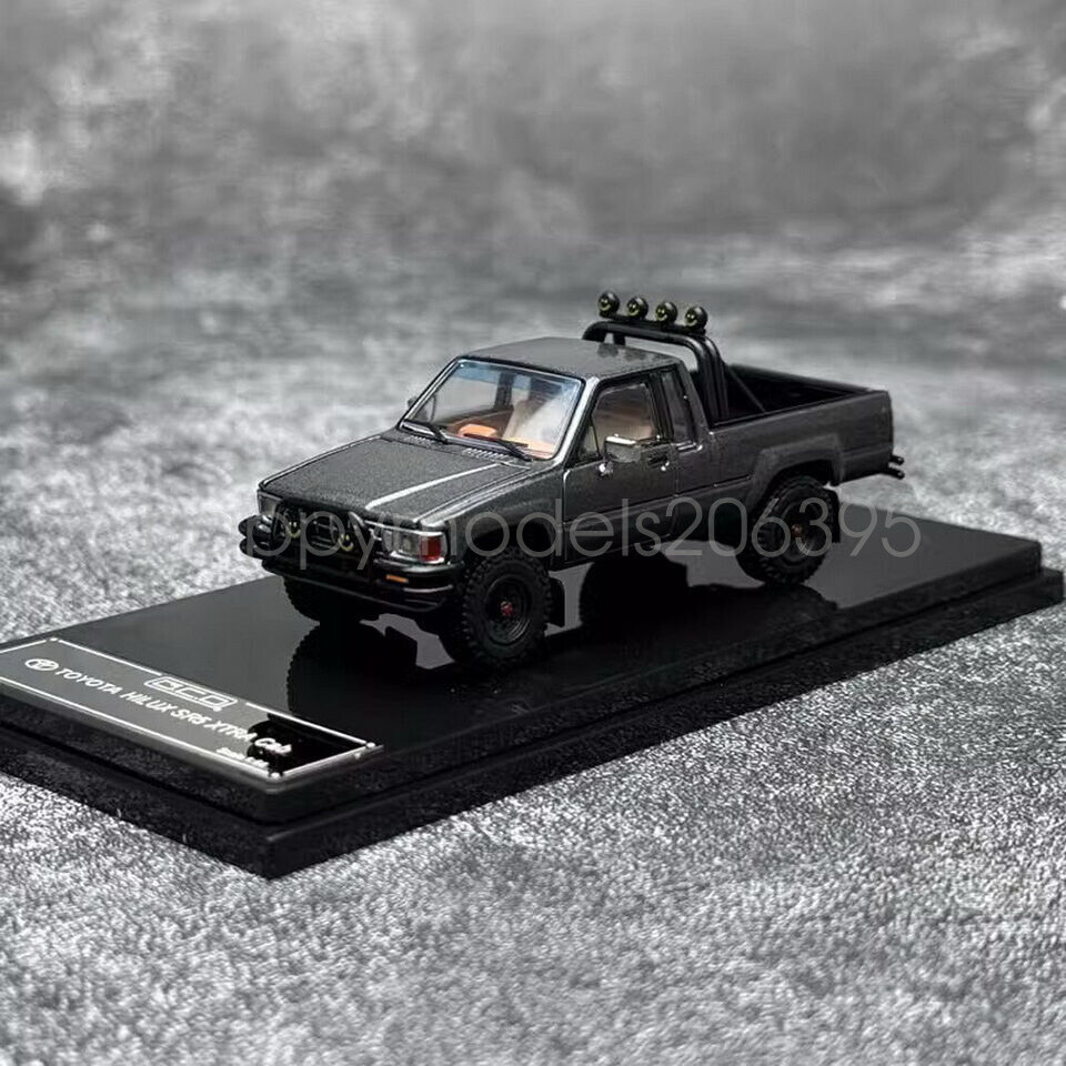 1/64 GCD  Toyota Hilux SR5 XTRA Cab Pickup Grey Diecast Car
