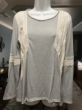 JOLT WOMEN'S GRAY FLORAL LACE INSET BELL SLEEVE TOP BLOUSE SIZE LARGE NWOT