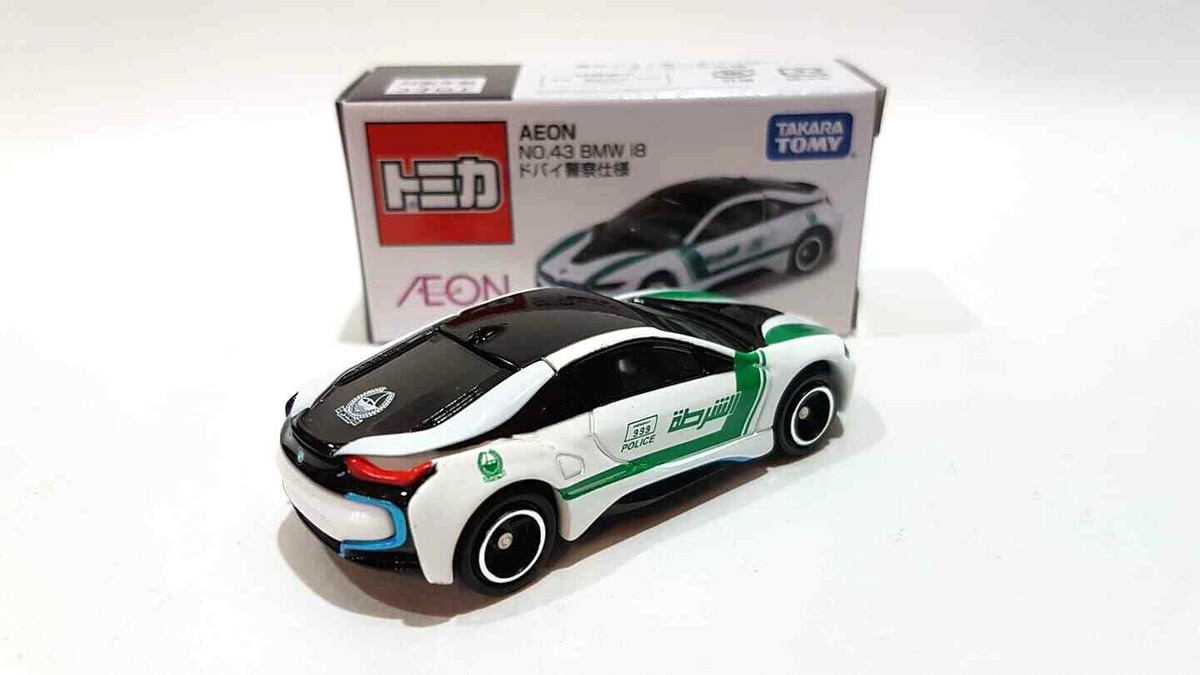 Tomica AEON NO.43 BMW i8 DUBAI POLICE CAR ~ 1/61 | eBay