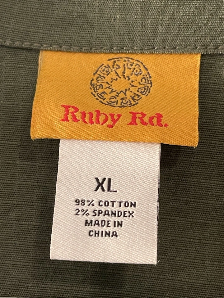 Jaqueta vermelha rubi XL feminina com zíper e encaixe L23” W24 1/2” nova sem etiquetas verde - Imagem 3 de 4