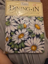 Tobin Dining In Daisies Tablecloth Vintage New In Package! 52 X 70 Oblong