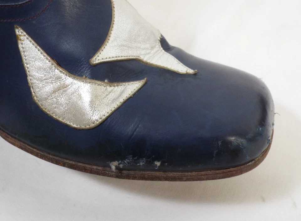 VTG 1970s Granny Takes A Trip Blue & Silver Stars Moon Rockstar Zip Boots Size 7 - Image 2 of 4