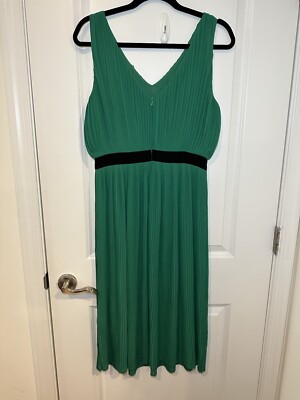 C. Luce Emerald Green Chiffon Pleated Scoop Neck Lined A Line Dress Womens M