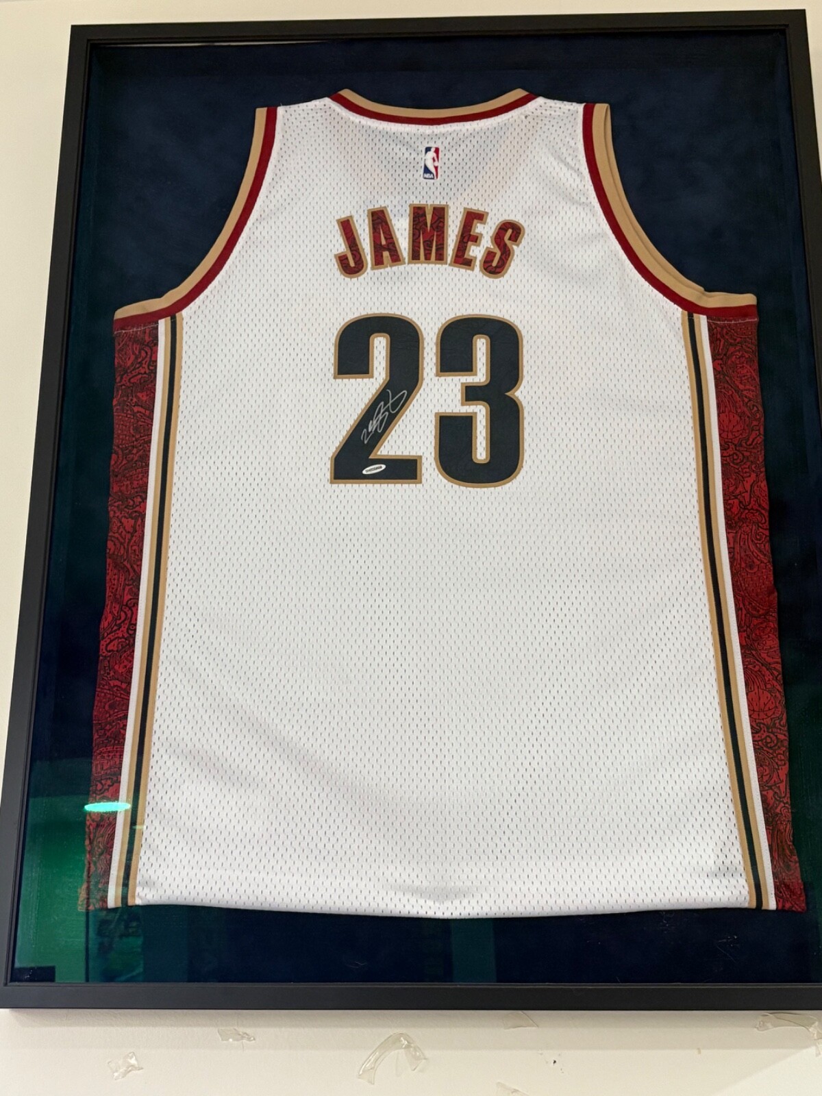 Picture 1 of 2
