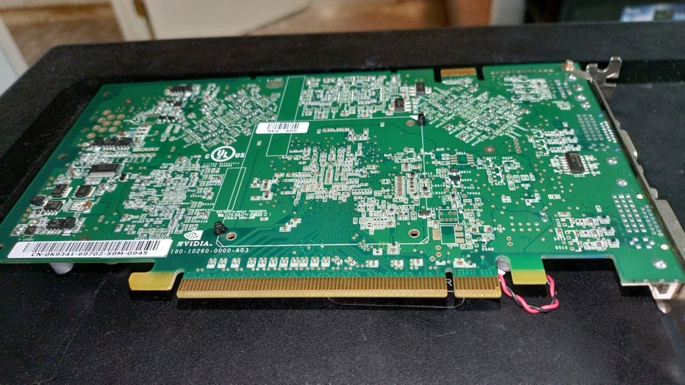 {Nvidia} GeForce 6800 PCIe Video-Card/256MB RAM/VGA/DVI/TV-Out - Image 2 of 3