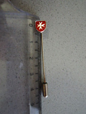 Verkaufe Malteser Anstecknadel 4,5 cm  mit Breite ca. 0,5 cm mit Malteser Wappen