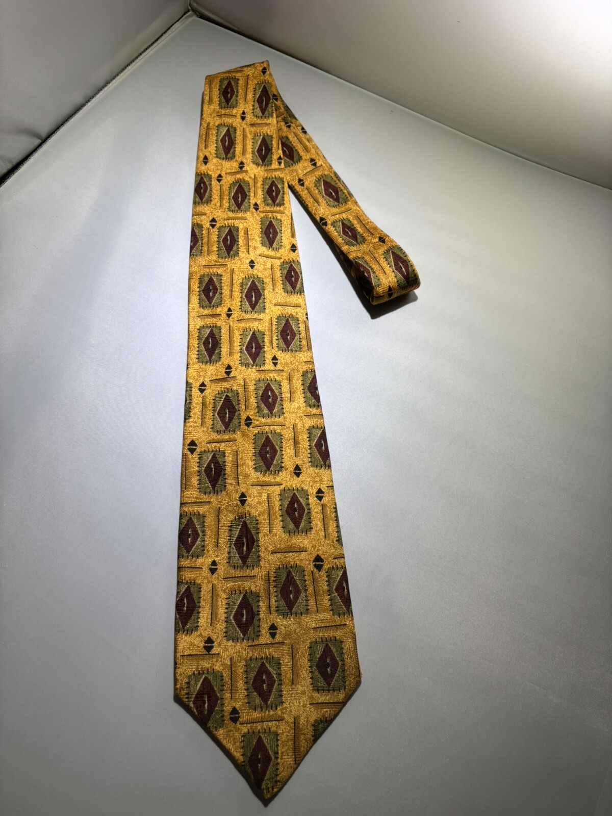 Mens Robert Talbott Studios Yellow background wit… - image 1