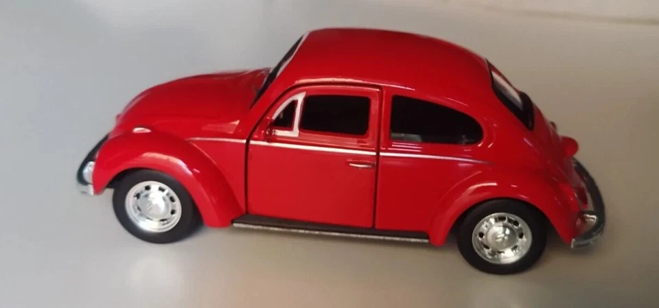 VOLKSWAGEN BEETLE MAGGIOLINO - MODELLINO SCALA 1/43 DIECAST- WELLY- NUOVO - Immagine 2 di 4