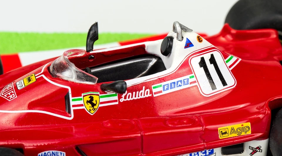 Ferrari 312T2 Niki Lauda 1977 Scala 1:43 Modellino Formula  1 Blister Nuovo #11 - Immagine 4 di 4