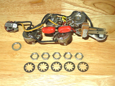 Rickenbacker 1971 Nickel Single Jack Electronic Control Pots Harness